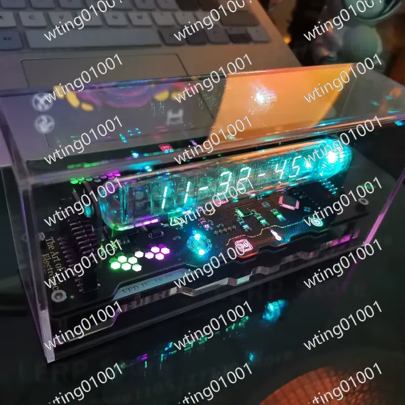 Zegar cyfrowy w stylu Nixie IV – Tech Office Vibe recenzja i cena