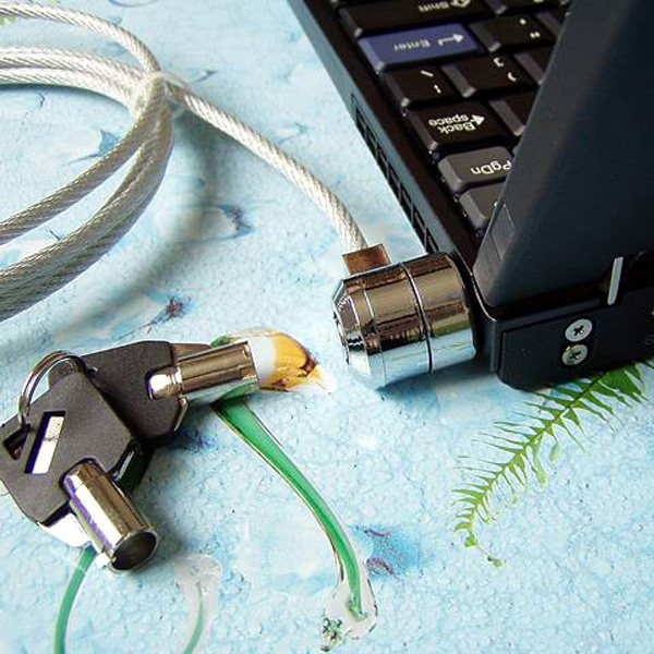 Zamek zabezpieczający do lapto – Pc Security Lock recenzja i cena